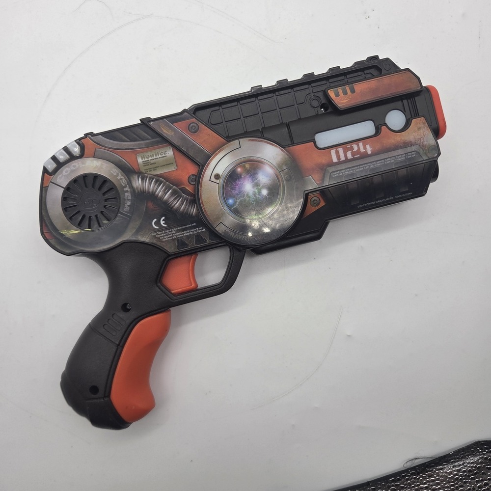 WowWee Light Strike "Striker GAP-024" Laser Tag Gun -TESTED & WORKING 2010 RARE